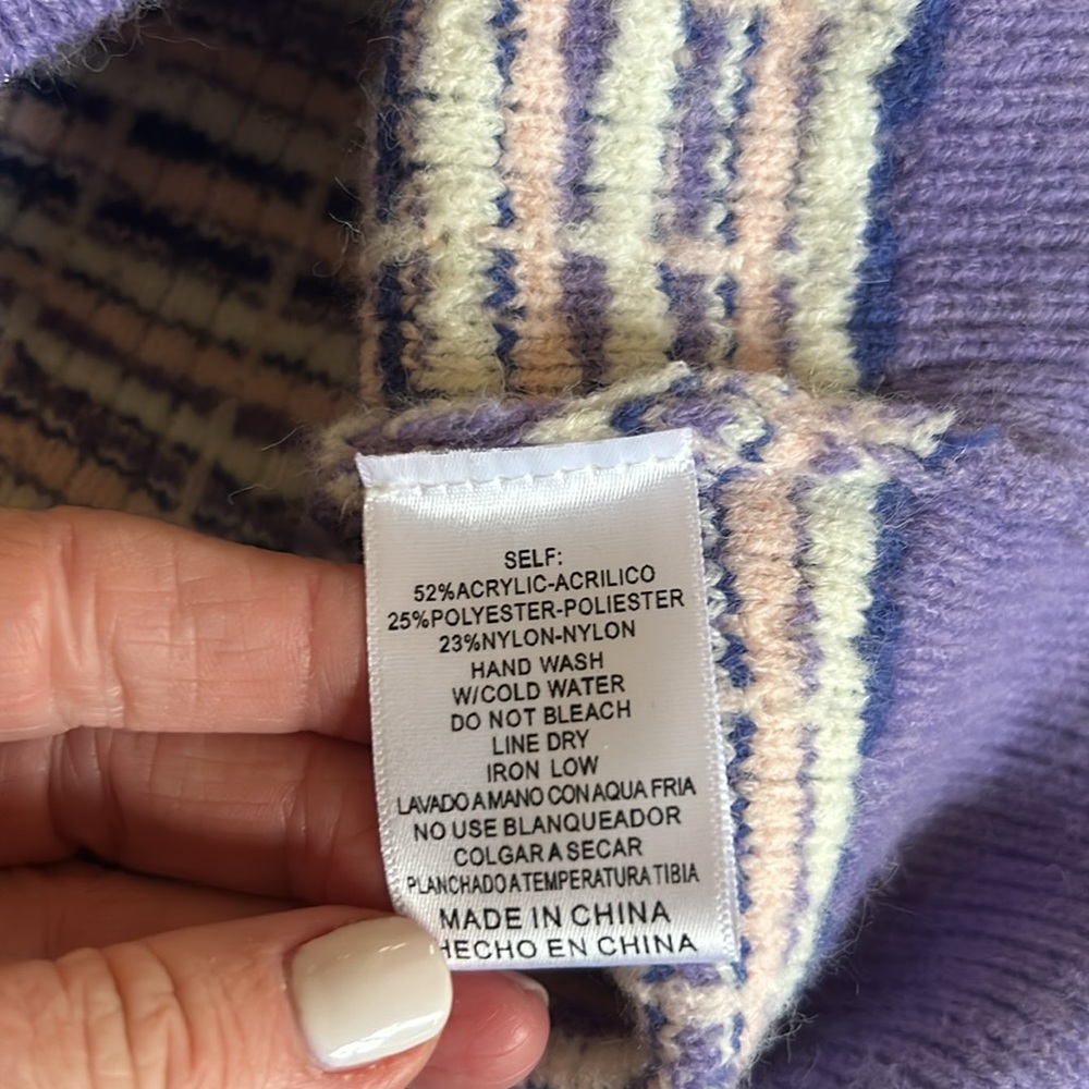 Lane B Sweater - Picture 4 of 6